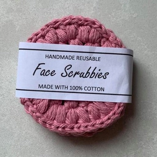 Rose pink coloured handmade reusable round cotton facewipes in pack of 3.